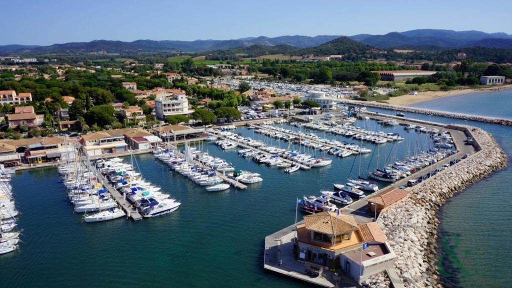 Les Soleiades Apartment La Londe-les-Maures Exterior photo